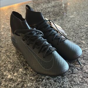 Nike Black Men's Soccer Cleats